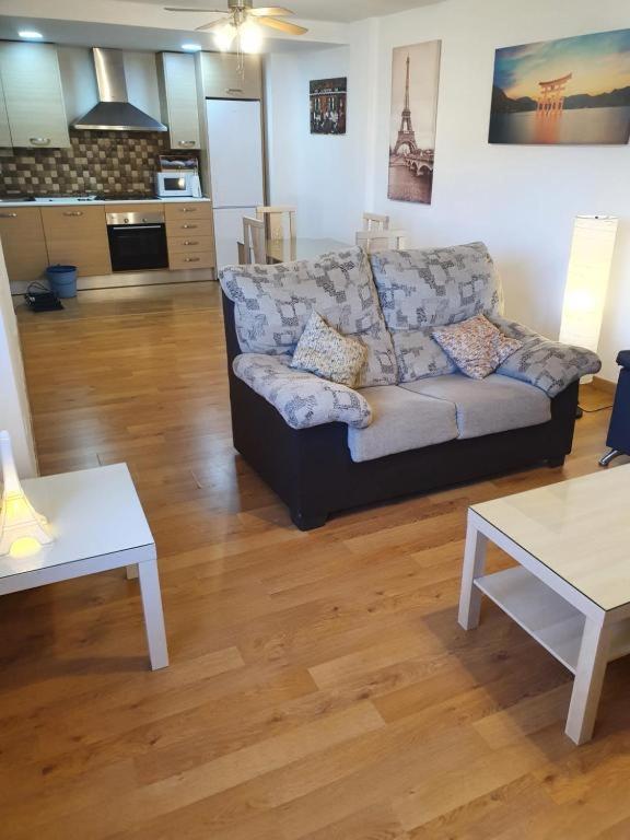 3F, Aire Acondic, 80M2, 2 Dormitorios, 4 Huespedes, Wifi Gratis La Línea de la Concepción Exterior foto